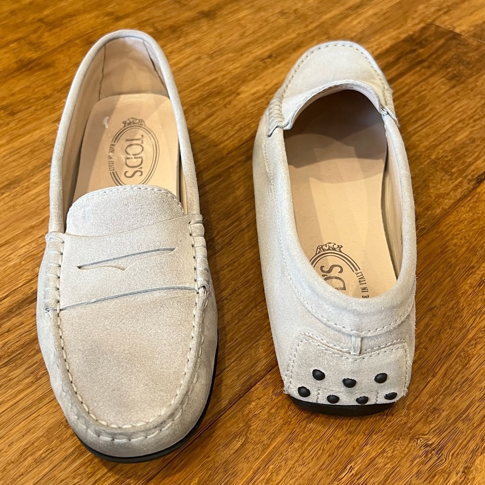 TODโS CITY GOMMINO DRIVING SHOES IN SUEDE - light grayish taupe color size 39 - Picture 2 of 16